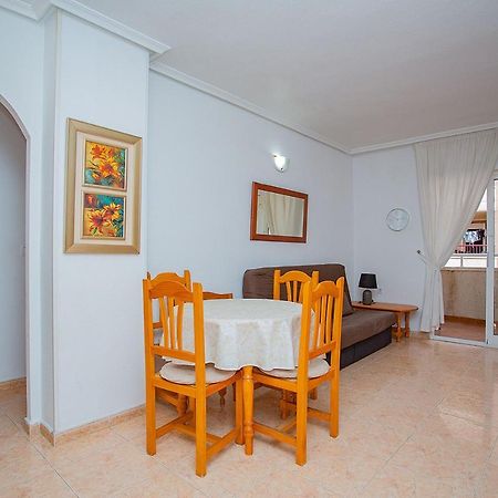096 Pleasant Place Luis - Alicante Holiday Torrevieja Exteriör bild